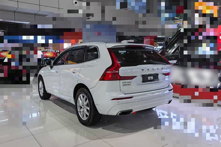 Used Volvo XC60 2019 T5 4x4 Smart Edition China VI Standard