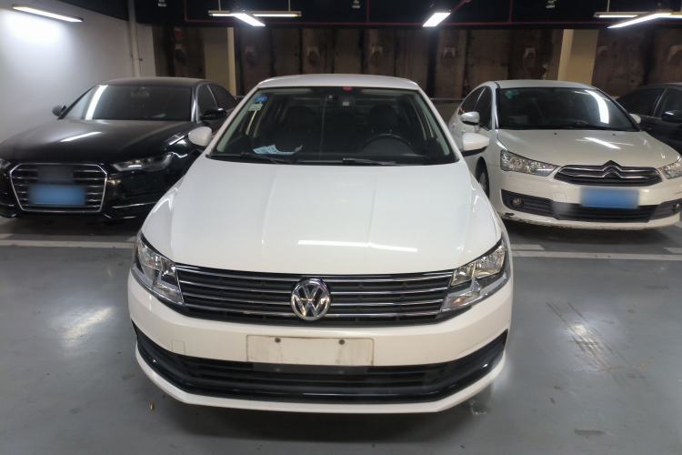 Used Volkswagen Lavida 2015 1.6L Manual Fashion Edition

