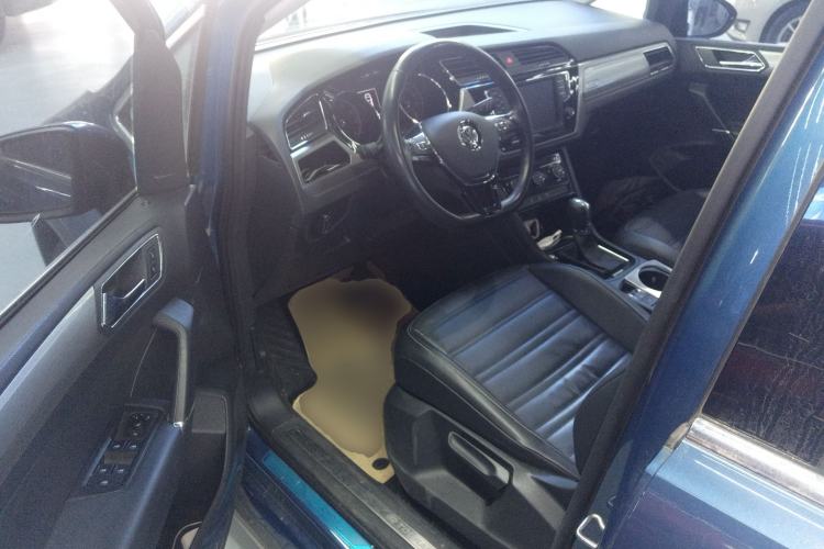 Used Volkswagen Touran 2018 Volkswagen Touran L 280TSI DSG Boundary Edition 7 Seats China V Emission Standard
