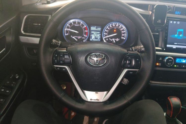 Used Toyota Highlander 2015 2.0T Four-Wheel Drive Luxury Edition 7-Seater
