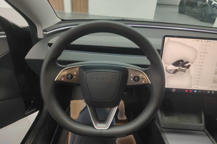 Used Tesla Model 3 2023 Rear-Wheel-Drive Version
