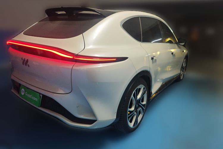 Used IM LS7 2023 100kWh Pro All-Wheel-Drive Version
