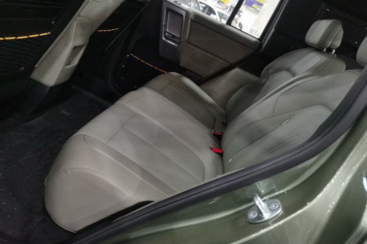 Used  V23 2025 501 Four-Wheel Drive Intelligent Driving Version
