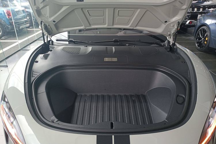 Used  SU7 2024 Four-Wheel Drive Ultra-Long Range Advanced Intelligent Driving Max Edition
