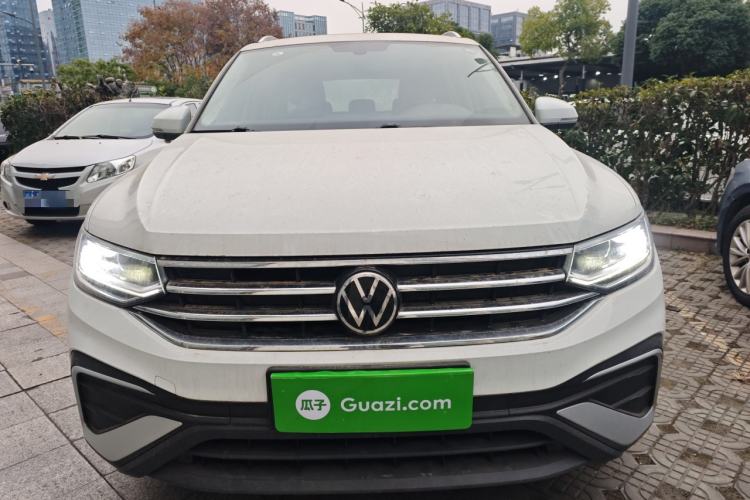 Used Volkswagen Tiguan L 2024 300TSI Automatic Two-Wheel Drive Smart Edition
