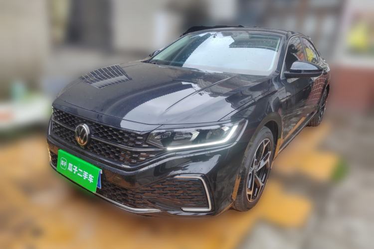 Used Volkswagen Passat 2023 Revised 330TSI Starry Elite Edition