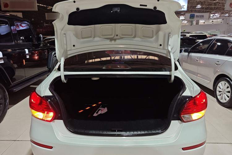 Used Kia Pegas 2019 1.4L Automatic Value Edition National VI Standard
