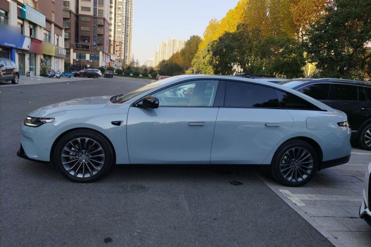 Used Leapmotor C01 2024 Range-Extended 316 Deluxe Edition
