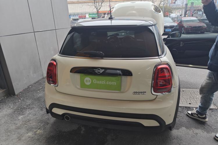 Used MINI MINI 2022 1.5T COOPER Classic Edition