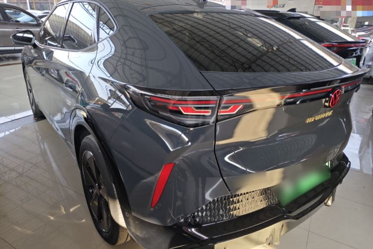 Used Volkswagen ID.UNYX 2024 Pro Long-Range Version
