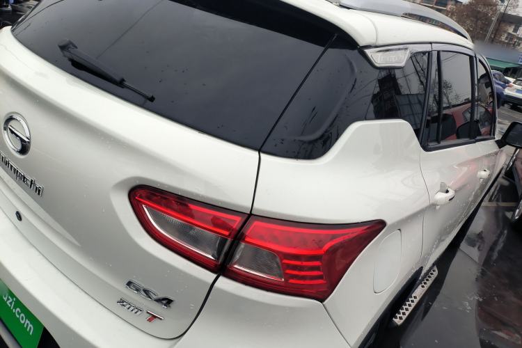 Used GAC Trumpchi GS4 2015 200T Manual Luxury Edition