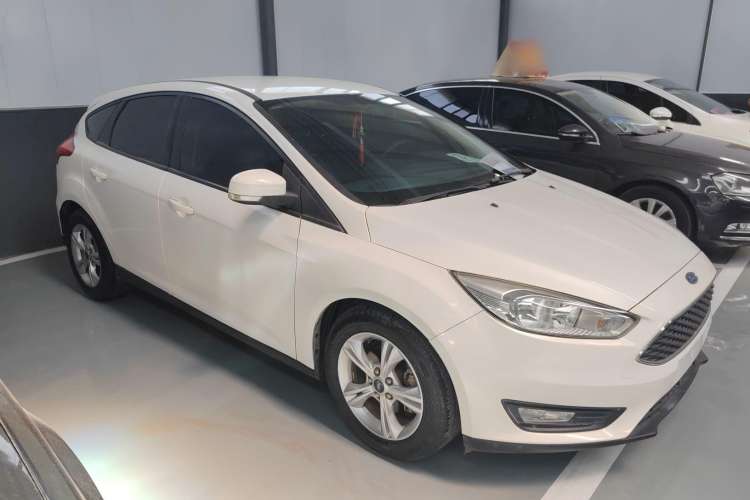 Used Ford Focus 2015 Hatchback 1.6L Automatic Comfort Model
