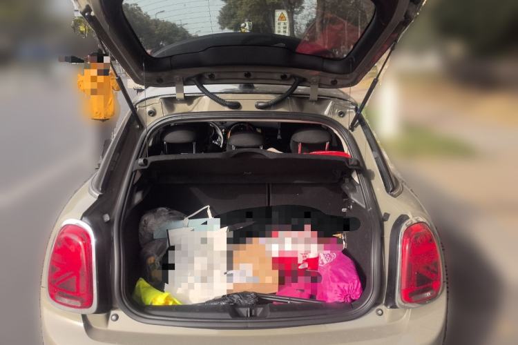 Used  MINI 2018 1.5T COOPER Classic Edition Five-Door Version
