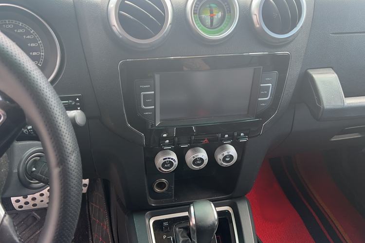 Used Beijing Auto BJ40 2016 40L 2.3T Automatic All-Wheel Drive Premium Edition
