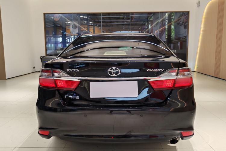 Used Toyota Camry 2016 2.0E 10th Anniversary Elite Edition