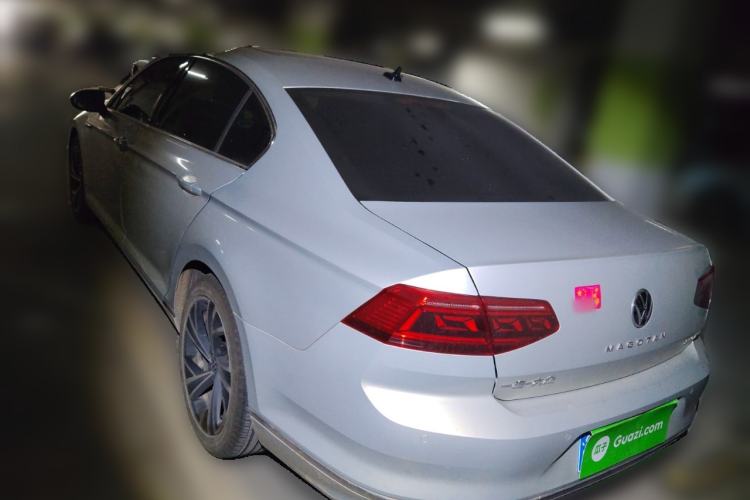 Used Volkswagen Magotan 2021 330TSI DSG 30th Anniversary Edition
