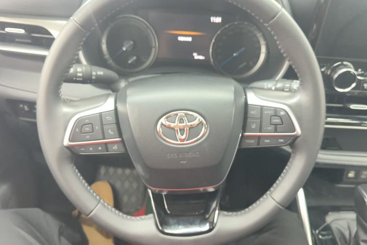 Used Toyota Highlander 2022 Dual-Engine 2.5L Four-Wheel Drive Prestige Version 7 Seats