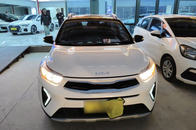 Used Kia kx1 Stonic 2021 1.4L CVT Sunroof Model

