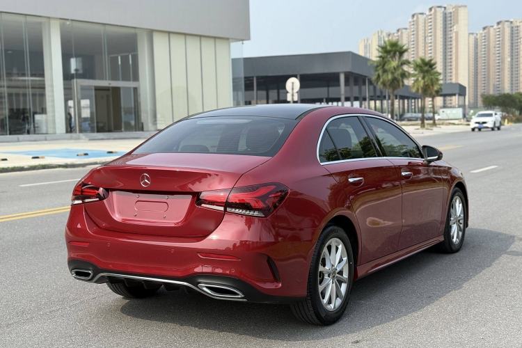 Used Mercedes-Benz A-Class 2020 Restyled A 200 L Sport Sedan Fashion Version
