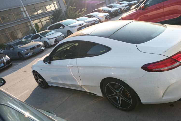 Used Mercedes-Benz C-Class 2017 Facelift C 200 Coupe
