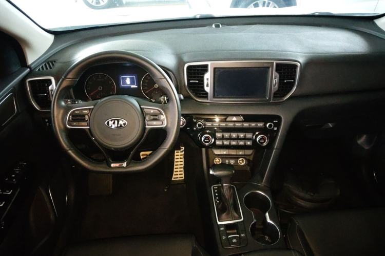 Used Kia KX5 2017 1.6T Automatic Two-Wheel Drive 15th Anniversary Special Edition DLX