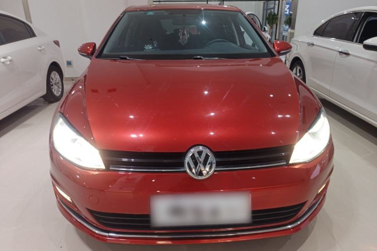 Used Volkswagen Golf 2016 1.6L Automatic Fashion Model