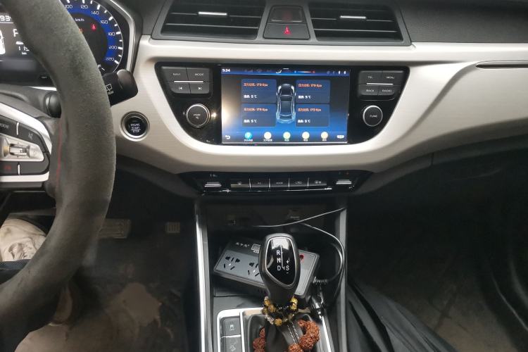 Used Geely Auto Vision X3 2019 Upgraded Model 1.5L CVT Elite Version
