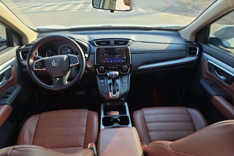 Used Honda CR-V 2021 240TURBO CVT 2WD Comfort Version