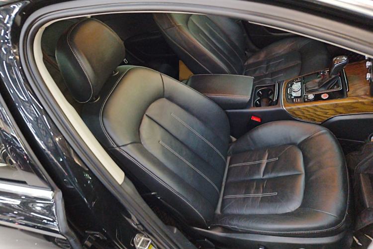 Used Audi A6L 2018 30th Anniversary Edition 35 TFSI Fashion Model
