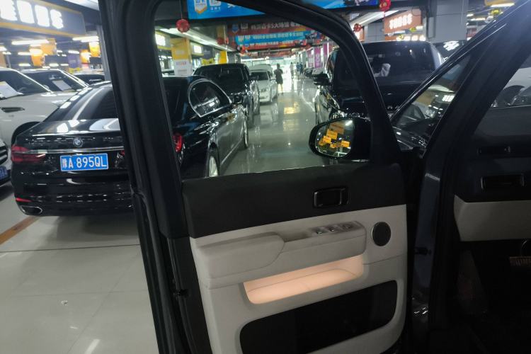 Used Li Auto MEGA 2024 Ultra Model
