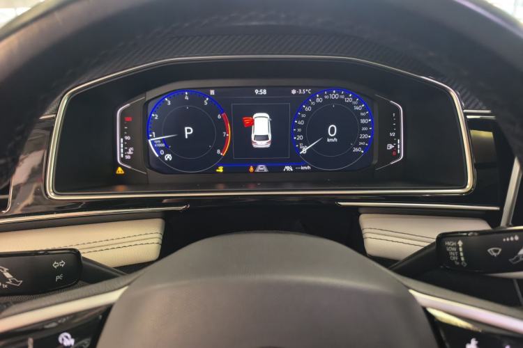 Used Volkswagen Tiguan L 2023 330TSI Automatic Two-Wheel Drive R-Line Enjoyment Edition
