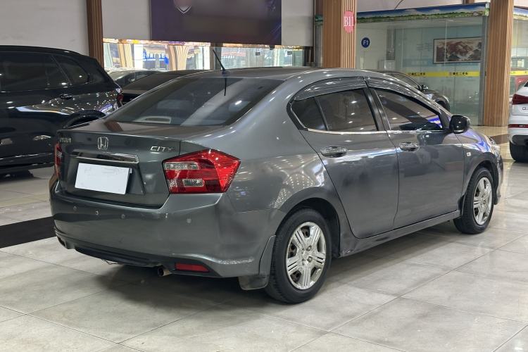 Used Honda City Classic 2012 1.5L Manual Comfort Edition
