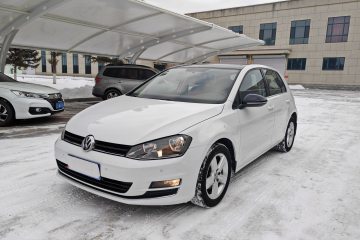 Used Volkswagen Golf 2017 1.6L Automatic Comfort Million-Vehicle Anniversary Edition