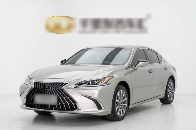 Used Lexus ES 2023 200 Excellence Edition
