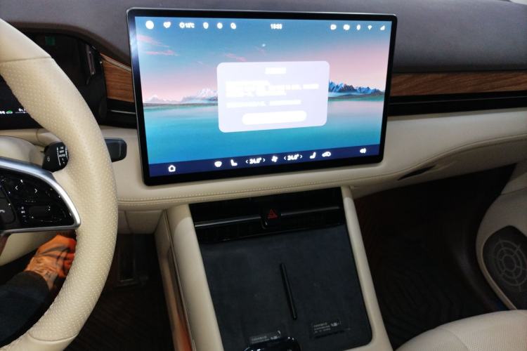 Used Hima AITO M7 2024 1.5T Intelligent Driving 4WD Max Edition 5 Seats
