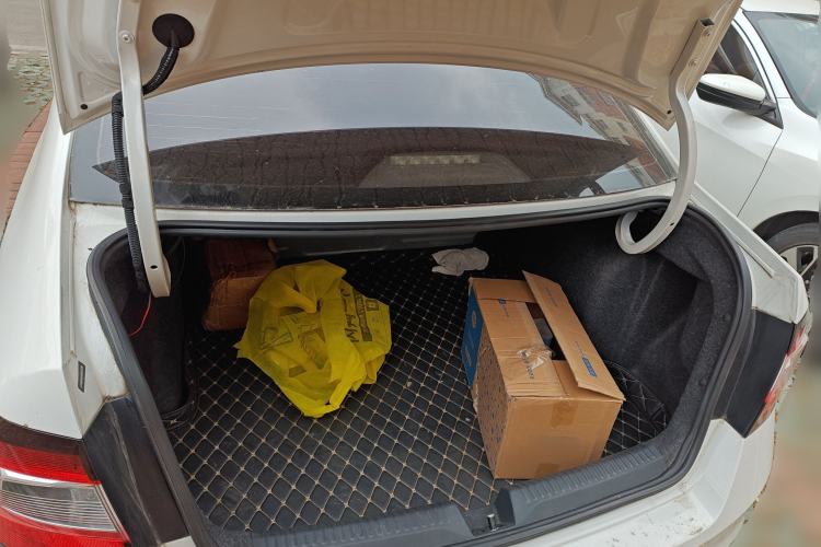 Used Skoda Rapid 2019 1.5L Automatic Comfort Edition China VI Standard