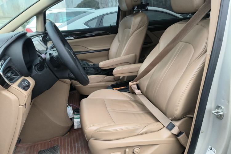 Used Buick GL8 2017 ES 28T Luxury Model China V Standard