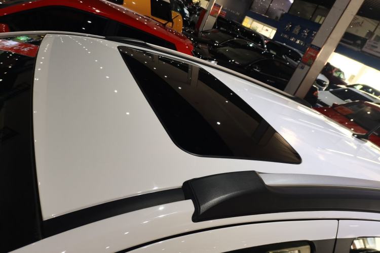 Used Buick Encore 2017 18T Automatic Two-Wheel Drive Urban Elite Model
