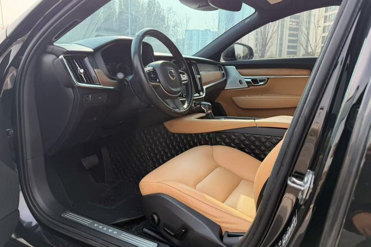 Used Volvo S90 2019 T5 Zhiya Edition

