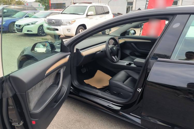 Used Tesla Model 3 2022 Rear-Wheel-Drive Version
