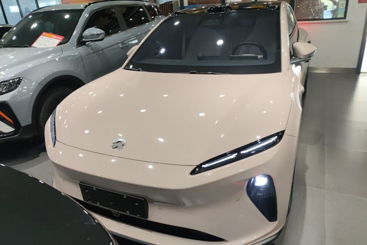 Used Nio ET5 2024 75 kWh

