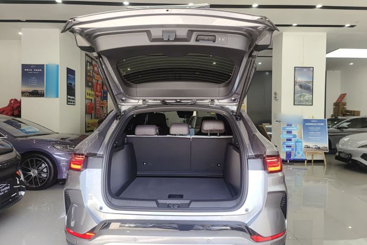 Used BYD Song PLUS New Energy 2025 EV 520km Premium Version
