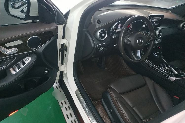 Used Mercedes-Benz GLC 2018 Facelifted GLC 260 4MATIC Dynamic Edition
