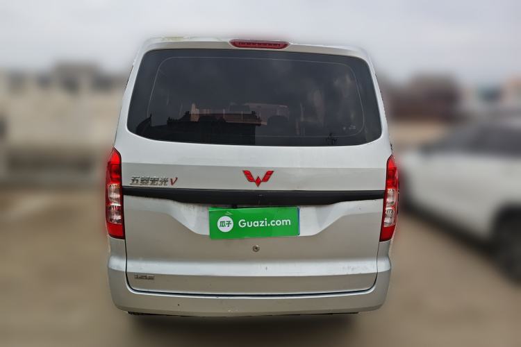 Used Wuling Hongguang V 2019 1.5L Base Version China VI LAR