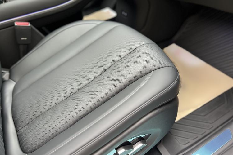 Used Hima AITO M7 2024 1.5T Rear-Drive Plus Version 5 Seats