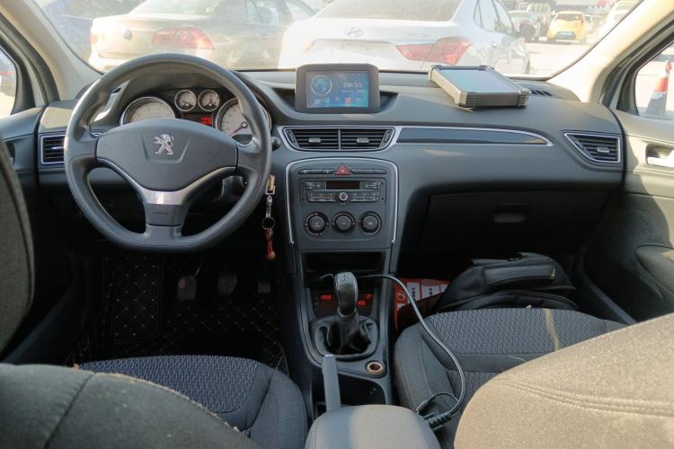 Used Peugeot 308 2014 Enjoy Edition Classic 1.6L Manual YouShang Model
