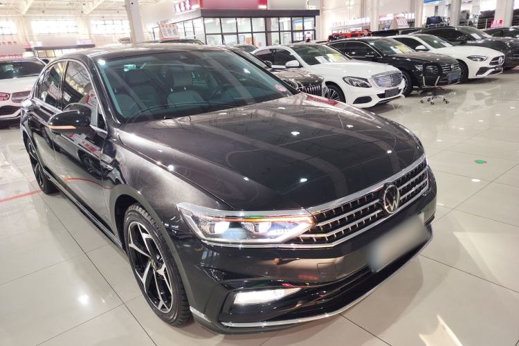 Used Volkswagen Magotan 2023 2 Million Units Limited-Edition 380TSI DSG Flagship Version
