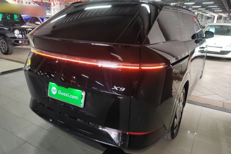 Used XPeng X9 2024 702 Ultra-Long Range Max
