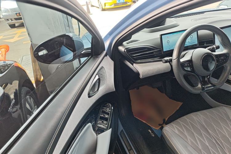 Used BYD Seal 2022 700 km Long-Range Rear-Wheel-Drive Version