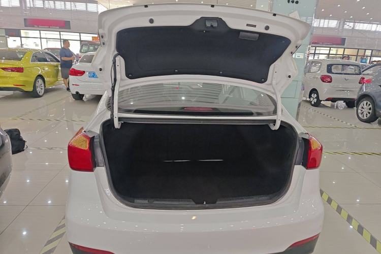 Used Kia K3 2015 1.6L Automatic GL
